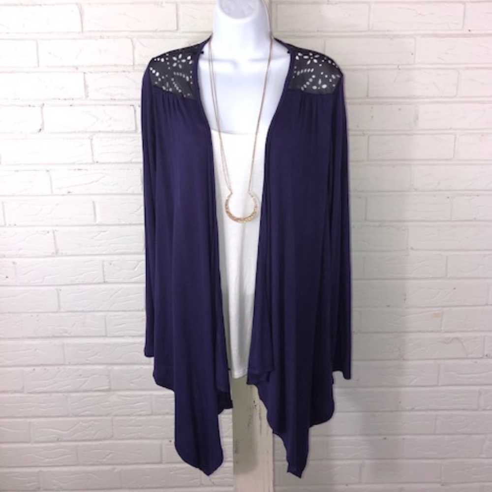 SJS Knit Cardigan with White Tee, Size L